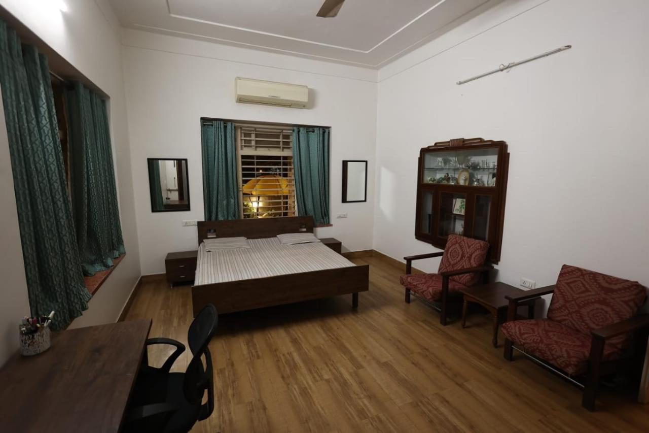 Srinekatan Heritage Villa Homestay Ahmadabad Zewnętrze zdjęcie